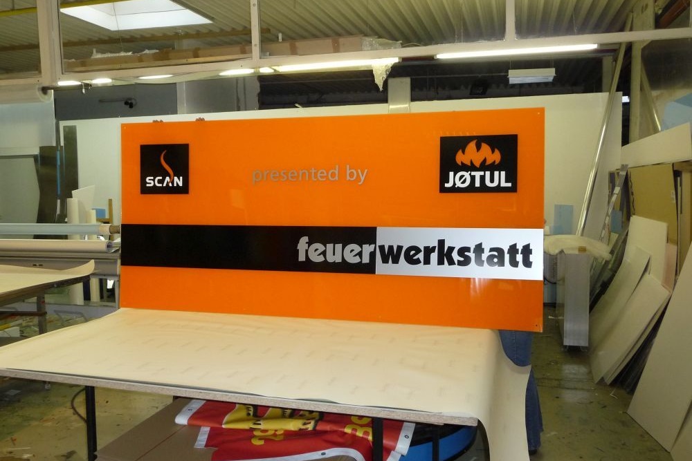 Beschriftungen Schuster aus Neuhofen an der Krems im Bezirk Linz Land