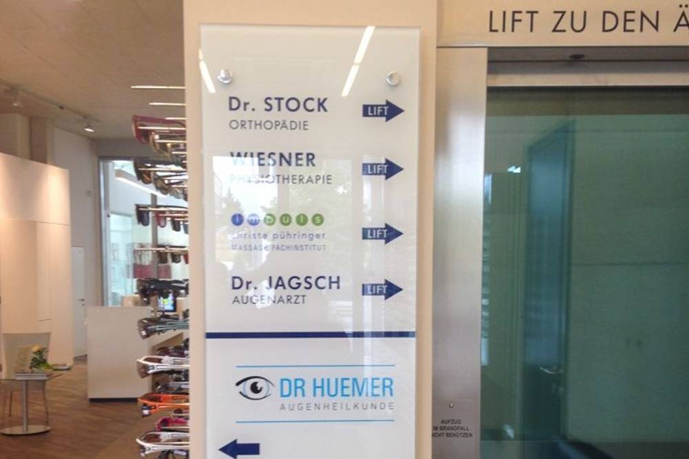 Beschriftungen Schuster aus Neuhofen an der Krems im Bezirk Linz Land