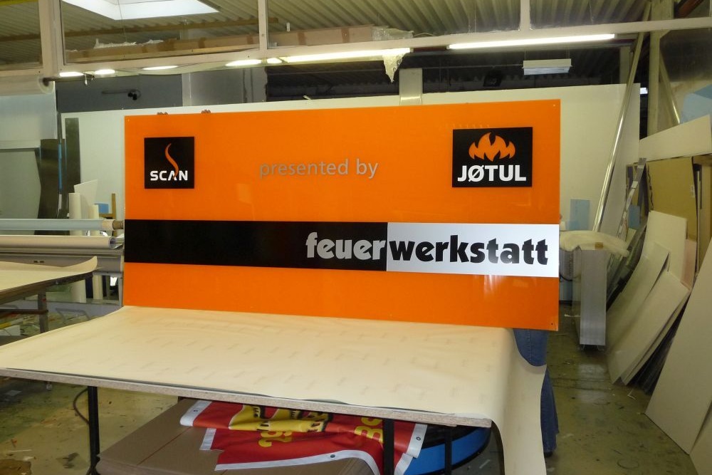 Beschriftungen Schuster aus Neuhofen an der Krems im Bezirk Linz Land